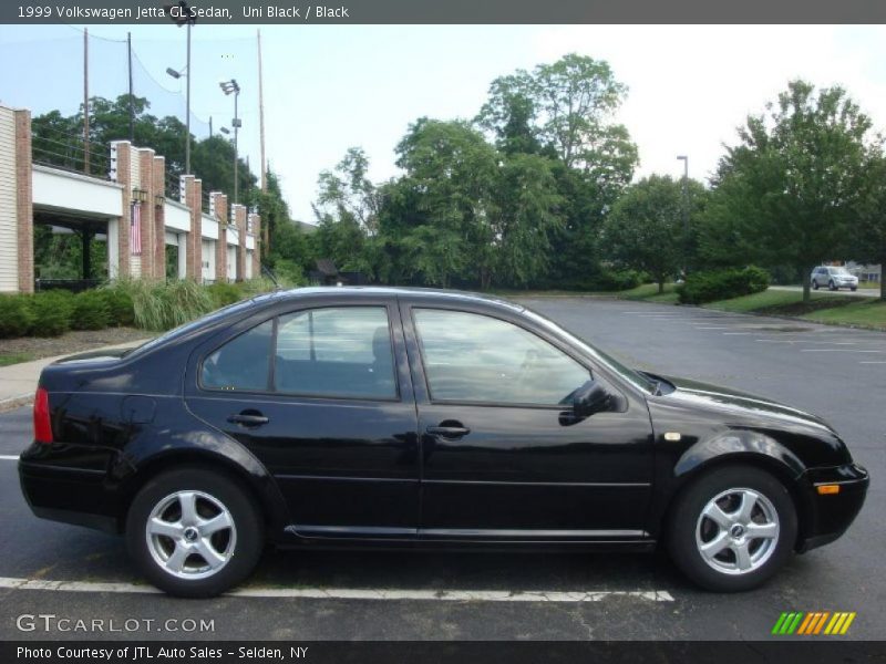 Uni Black / Black 1999 Volkswagen Jetta GL Sedan