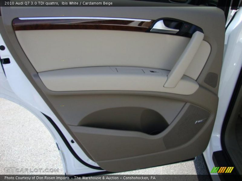Ibis White / Cardamom Beige 2010 Audi Q7 3.0 TDI quattro