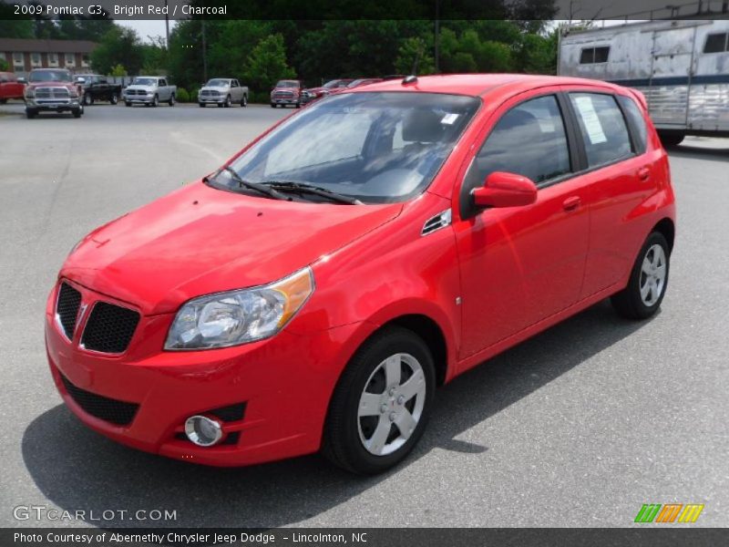 Bright Red / Charcoal 2009 Pontiac G3