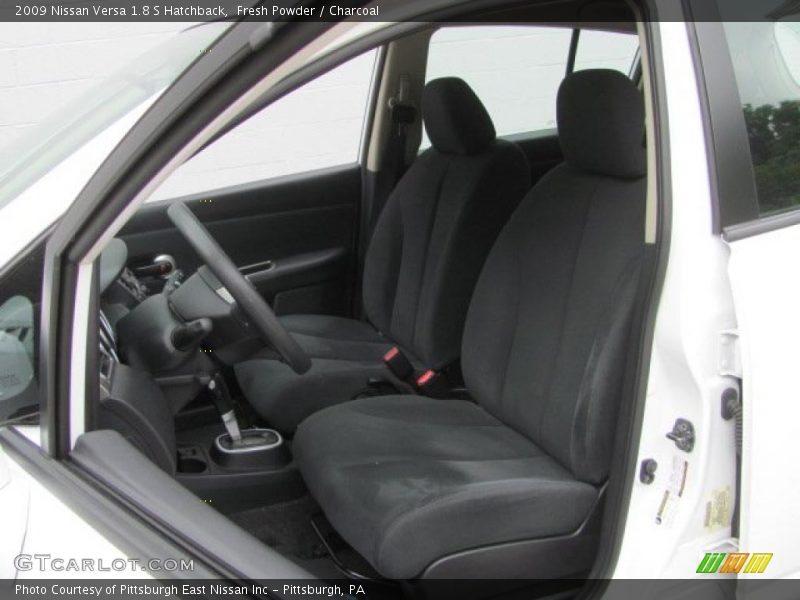 Fresh Powder / Charcoal 2009 Nissan Versa 1.8 S Hatchback