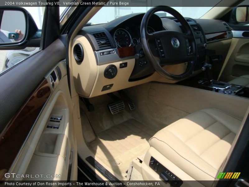 Venetian Green Metallic / Pure Beige 2004 Volkswagen Touareg V8