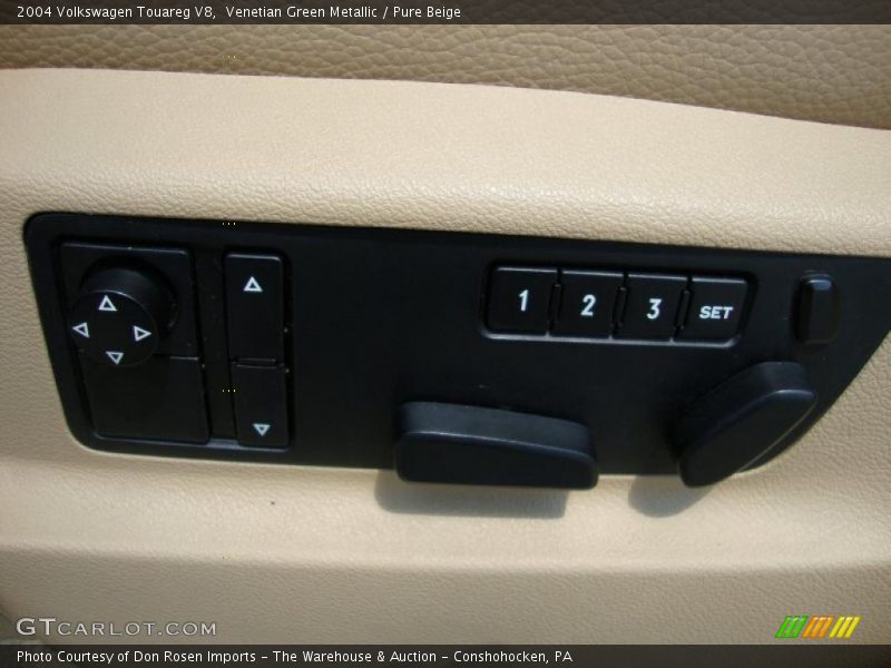 Venetian Green Metallic / Pure Beige 2004 Volkswagen Touareg V8