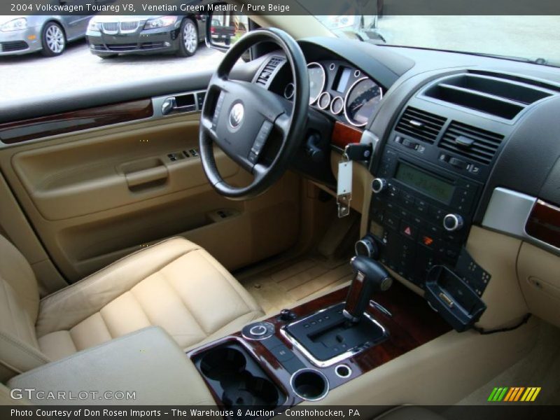 Venetian Green Metallic / Pure Beige 2004 Volkswagen Touareg V8