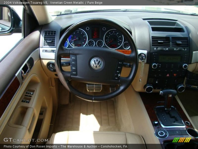 Venetian Green Metallic / Pure Beige 2004 Volkswagen Touareg V8