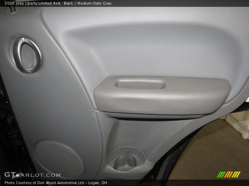 Black / Medium Slate Gray 2006 Jeep Liberty Limited 4x4