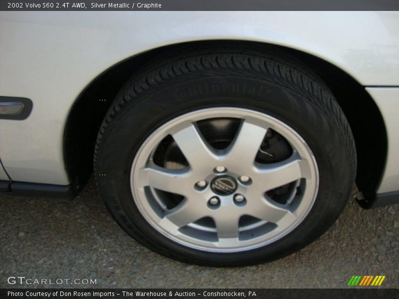 Silver Metallic / Graphite 2002 Volvo S60 2.4T AWD