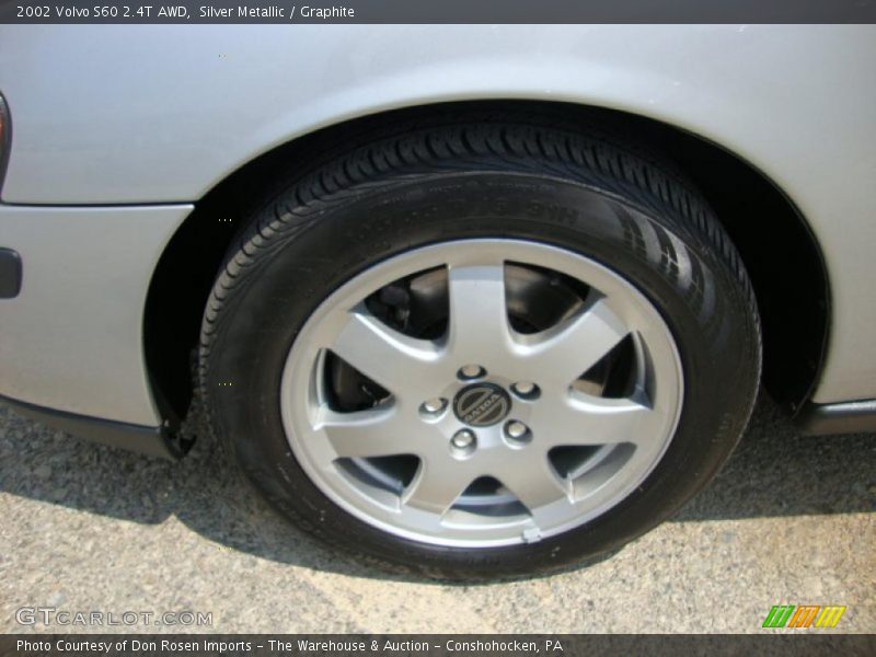 Silver Metallic / Graphite 2002 Volvo S60 2.4T AWD
