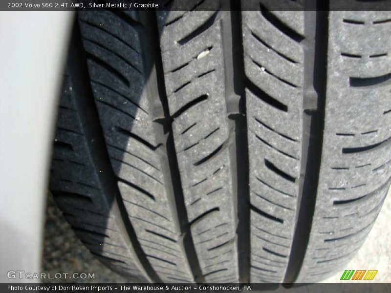 Silver Metallic / Graphite 2002 Volvo S60 2.4T AWD