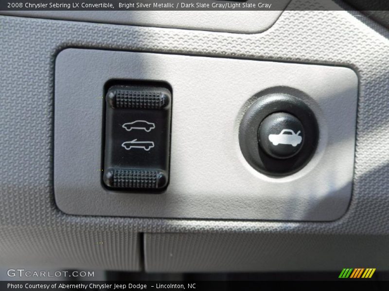 Bright Silver Metallic / Dark Slate Gray/Light Slate Gray 2008 Chrysler Sebring LX Convertible