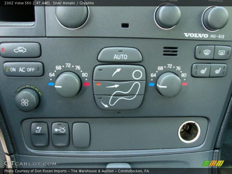 Silver Metallic / Graphite 2002 Volvo S60 2.4T AWD