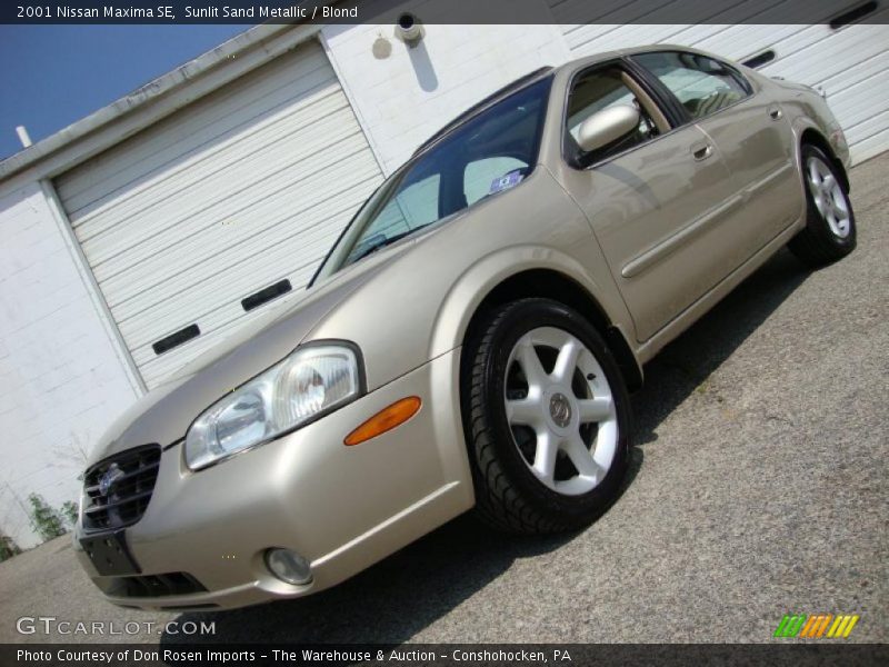 Sunlit Sand Metallic / Blond 2001 Nissan Maxima SE