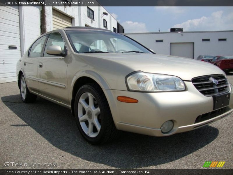 Sunlit Sand Metallic / Blond 2001 Nissan Maxima SE