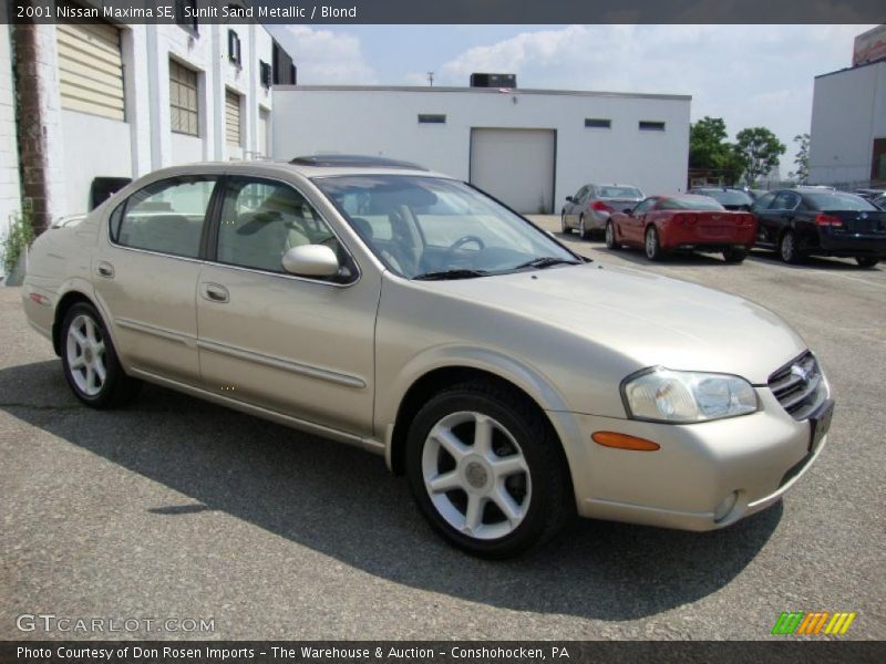 Sunlit Sand Metallic / Blond 2001 Nissan Maxima SE