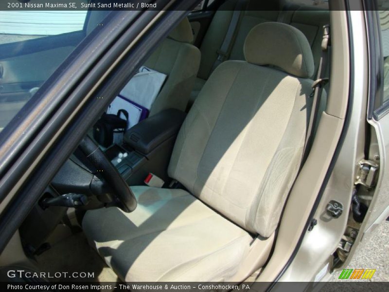 Sunlit Sand Metallic / Blond 2001 Nissan Maxima SE