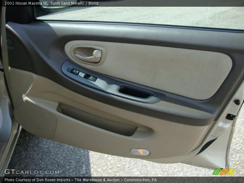 Sunlit Sand Metallic / Blond 2001 Nissan Maxima SE