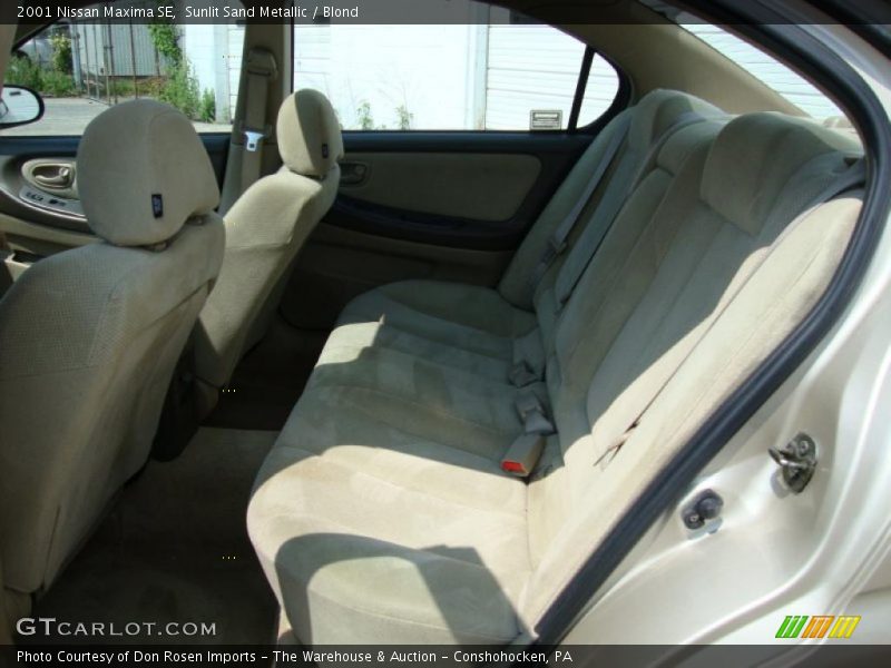 Sunlit Sand Metallic / Blond 2001 Nissan Maxima SE