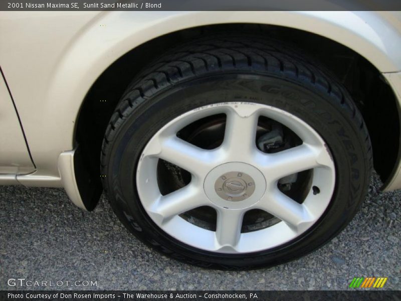 Sunlit Sand Metallic / Blond 2001 Nissan Maxima SE