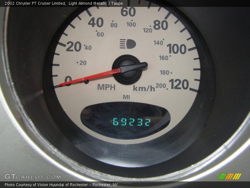 Light Almond Metallic / Taupe 2002 Chrysler PT Cruiser Limited