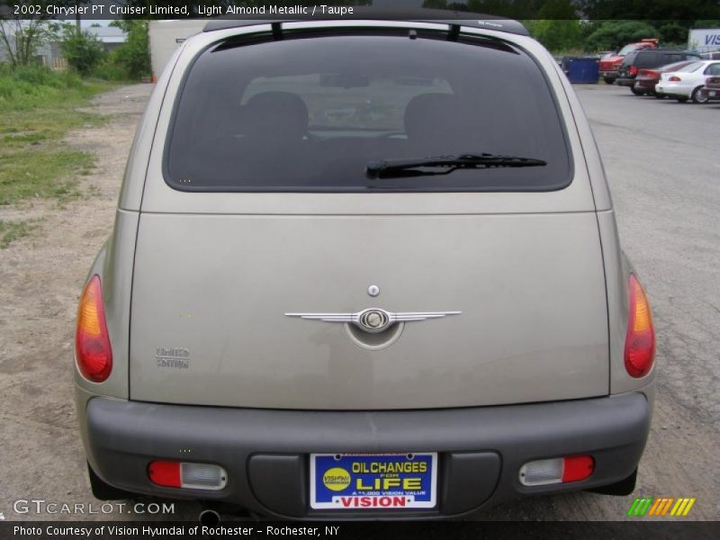 Light Almond Metallic / Taupe 2002 Chrysler PT Cruiser Limited