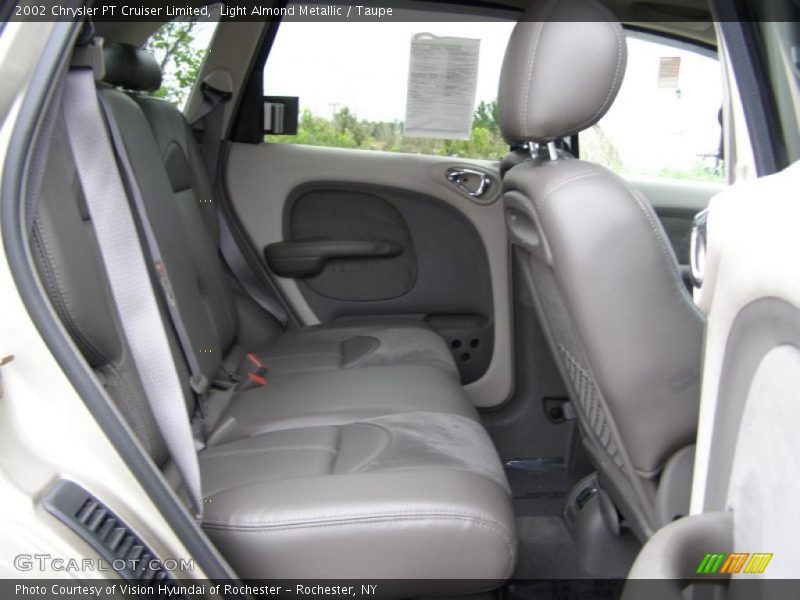 Light Almond Metallic / Taupe 2002 Chrysler PT Cruiser Limited