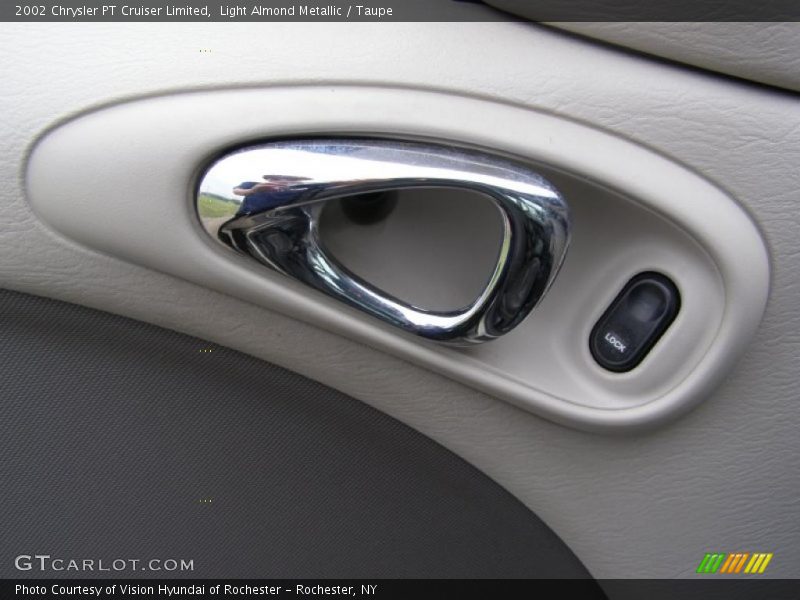 Light Almond Metallic / Taupe 2002 Chrysler PT Cruiser Limited