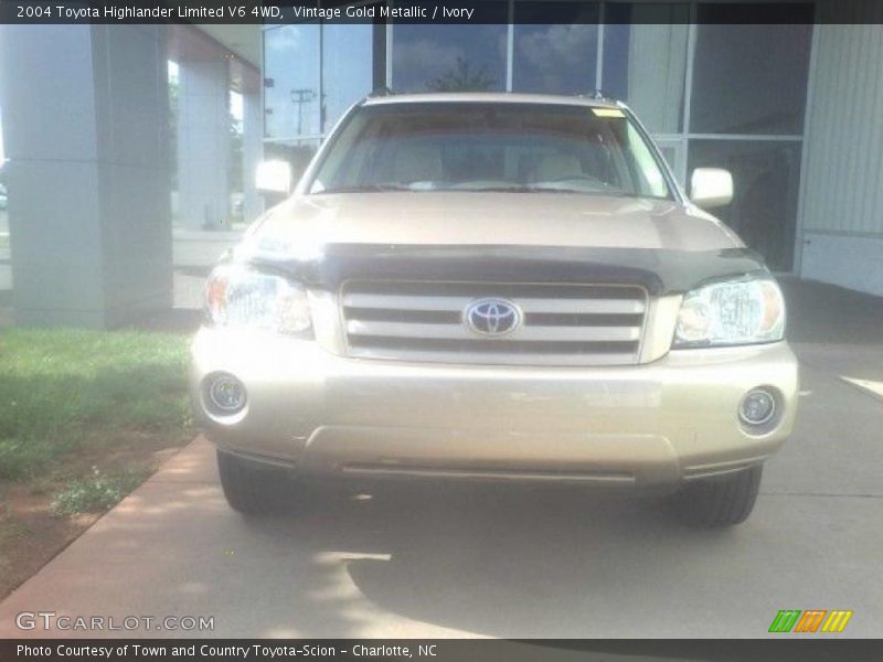 Vintage Gold Metallic / Ivory 2004 Toyota Highlander Limited V6 4WD
