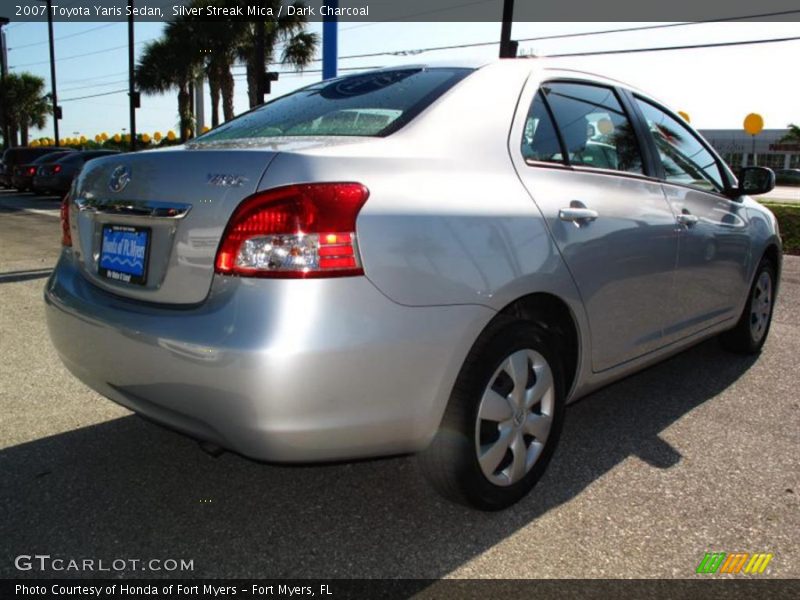Silver Streak Mica / Dark Charcoal 2007 Toyota Yaris Sedan