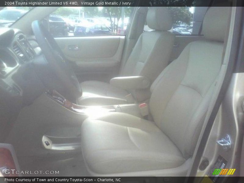 Vintage Gold Metallic / Ivory 2004 Toyota Highlander Limited V6 4WD