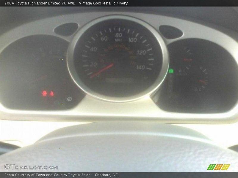 Vintage Gold Metallic / Ivory 2004 Toyota Highlander Limited V6 4WD