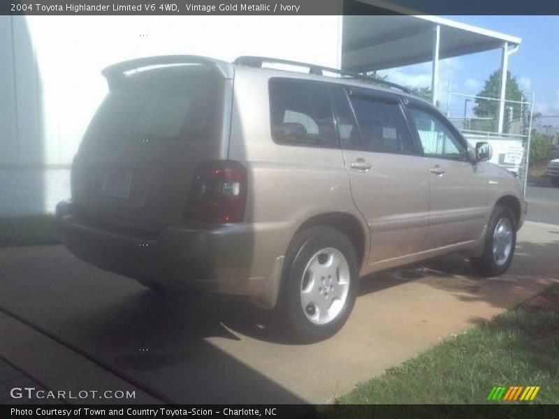 Vintage Gold Metallic / Ivory 2004 Toyota Highlander Limited V6 4WD