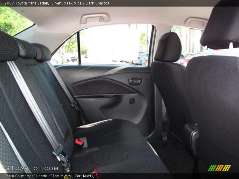 Silver Streak Mica / Dark Charcoal 2007 Toyota Yaris Sedan