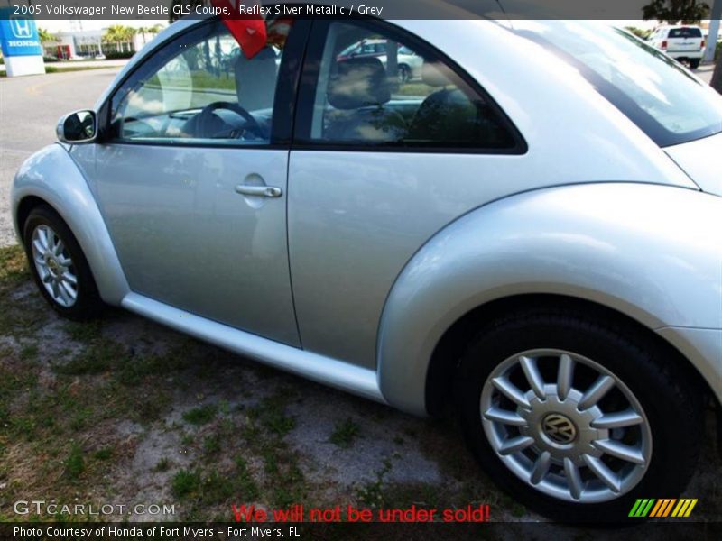 Reflex Silver Metallic / Grey 2005 Volkswagen New Beetle GLS Coupe