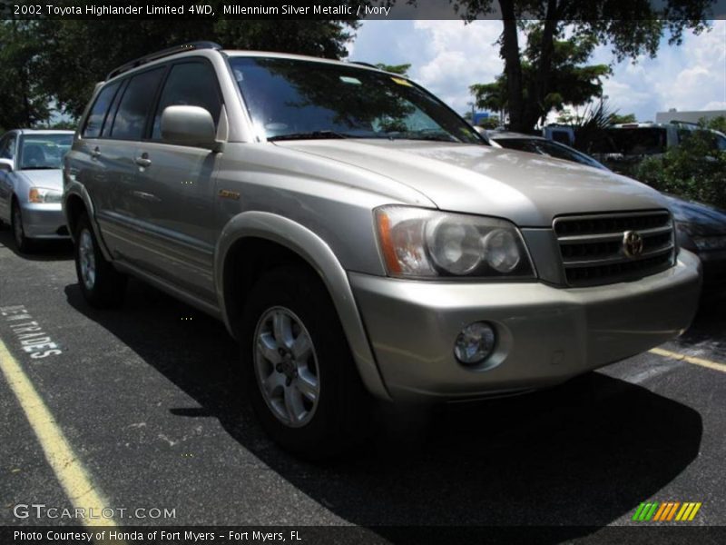 Millennium Silver Metallic / Ivory 2002 Toyota Highlander Limited 4WD