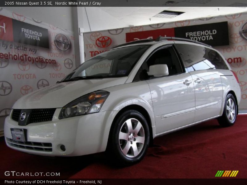 Nordic White Pearl / Gray 2005 Nissan Quest 3.5 SE