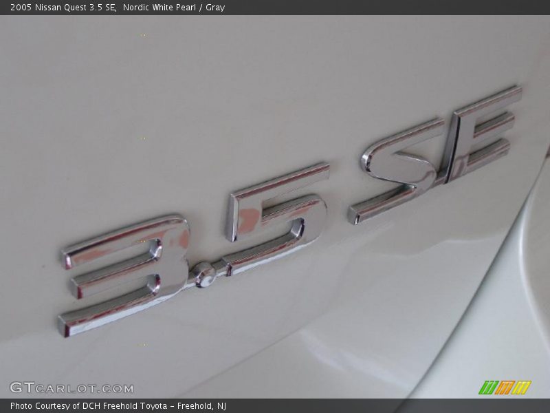 Nordic White Pearl / Gray 2005 Nissan Quest 3.5 SE