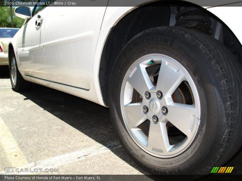 White / Gray 2006 Chevrolet Impala LT