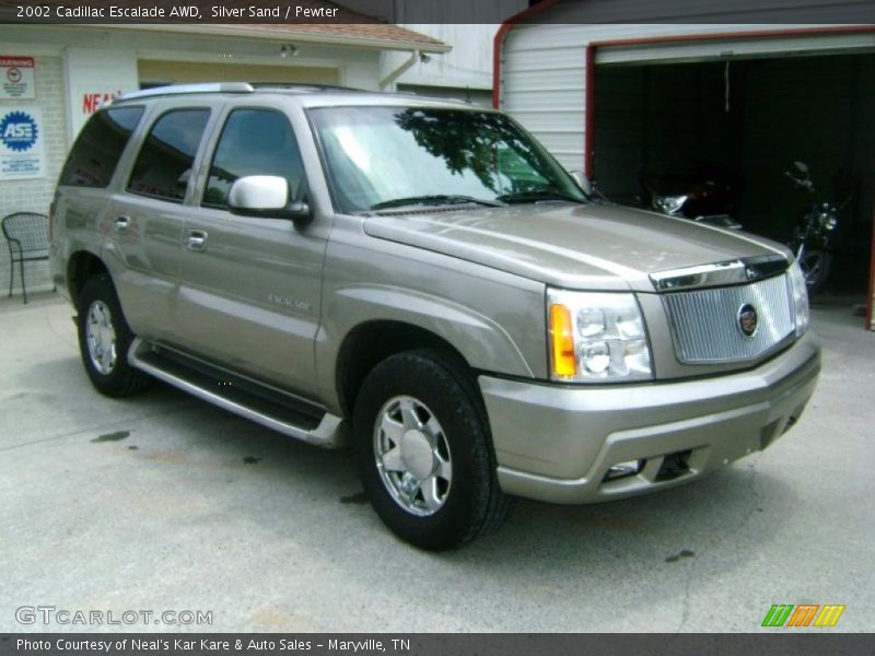 Silver Sand / Pewter 2002 Cadillac Escalade AWD