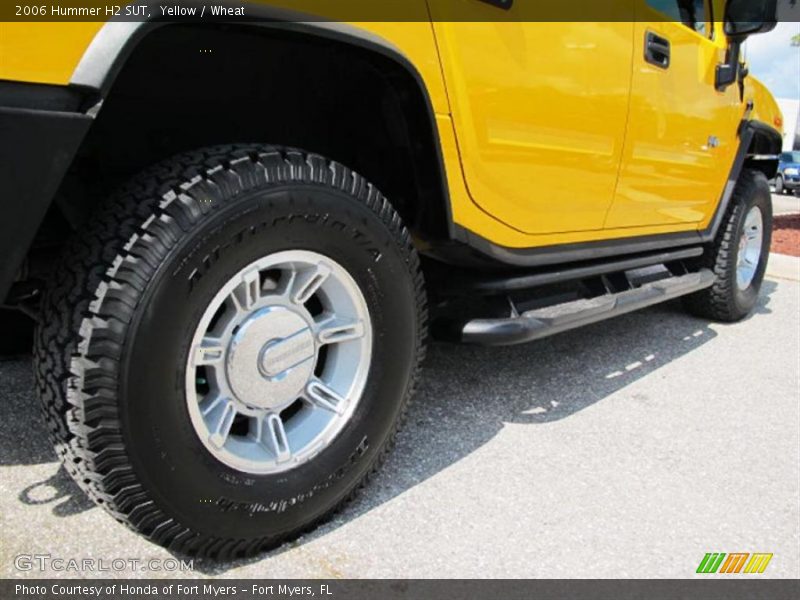 Yellow / Wheat 2006 Hummer H2 SUT
