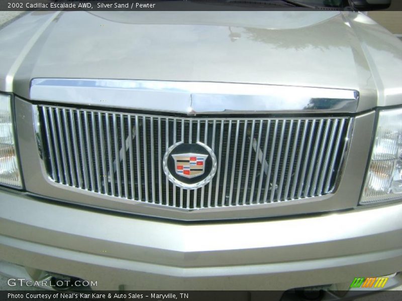 Silver Sand / Pewter 2002 Cadillac Escalade AWD