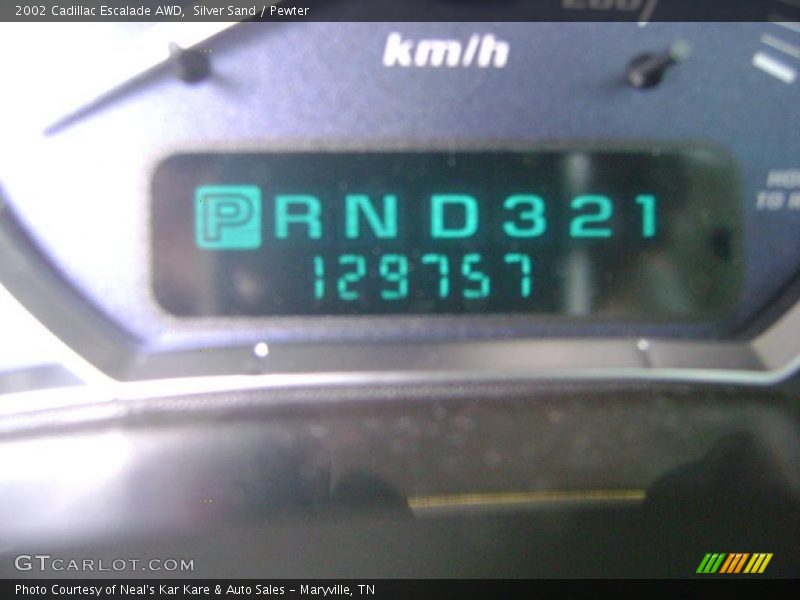 Silver Sand / Pewter 2002 Cadillac Escalade AWD