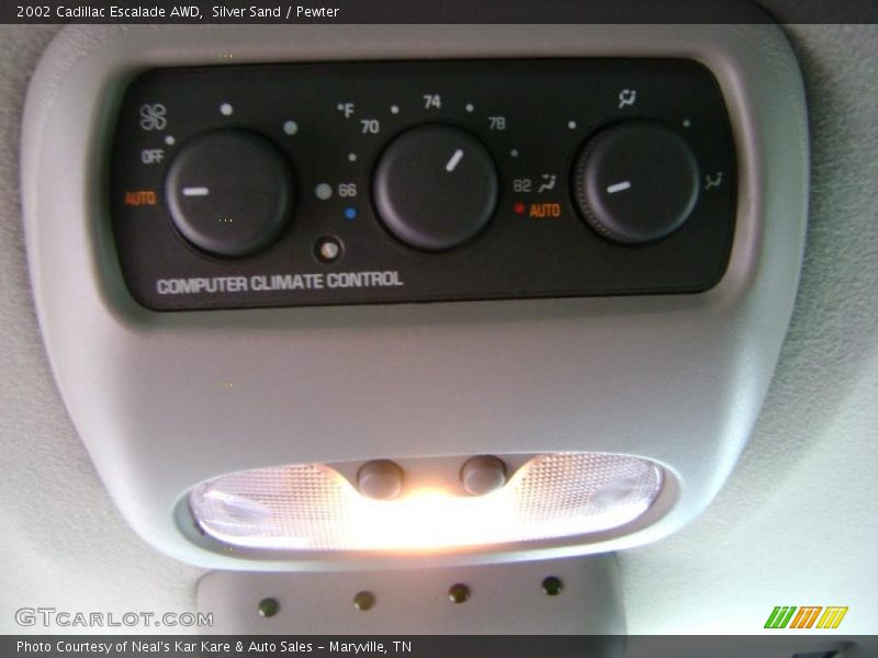 Silver Sand / Pewter 2002 Cadillac Escalade AWD