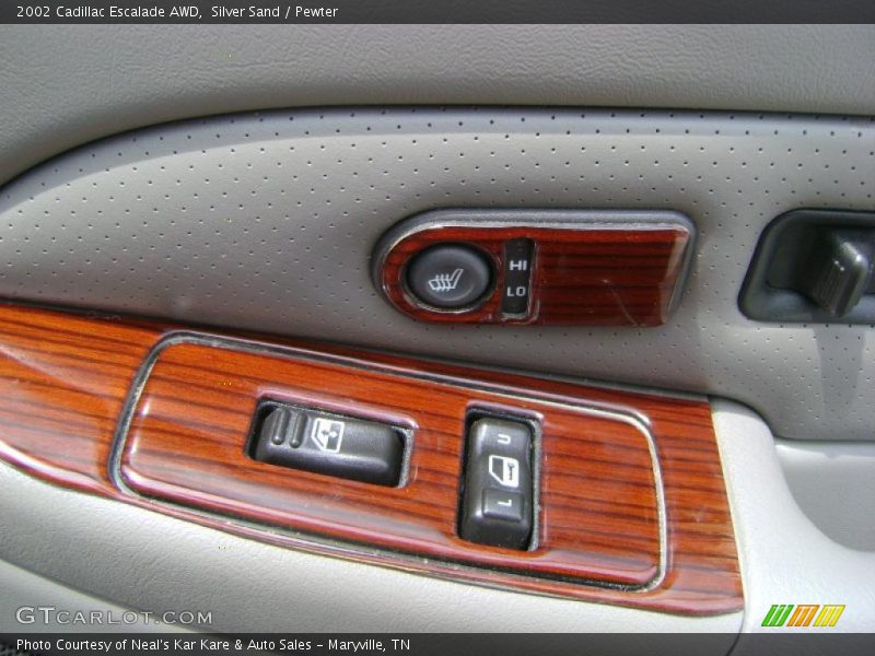 Silver Sand / Pewter 2002 Cadillac Escalade AWD