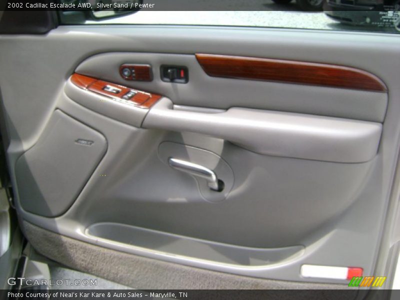Silver Sand / Pewter 2002 Cadillac Escalade AWD