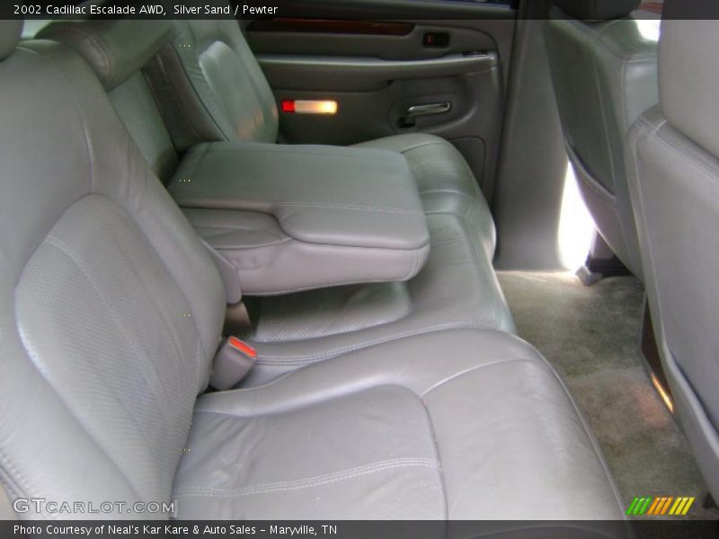Silver Sand / Pewter 2002 Cadillac Escalade AWD