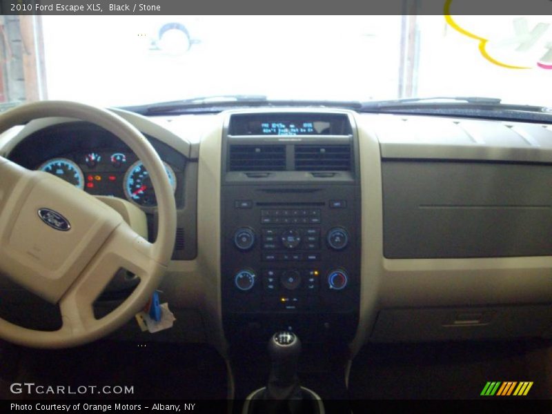 Black / Stone 2010 Ford Escape XLS
