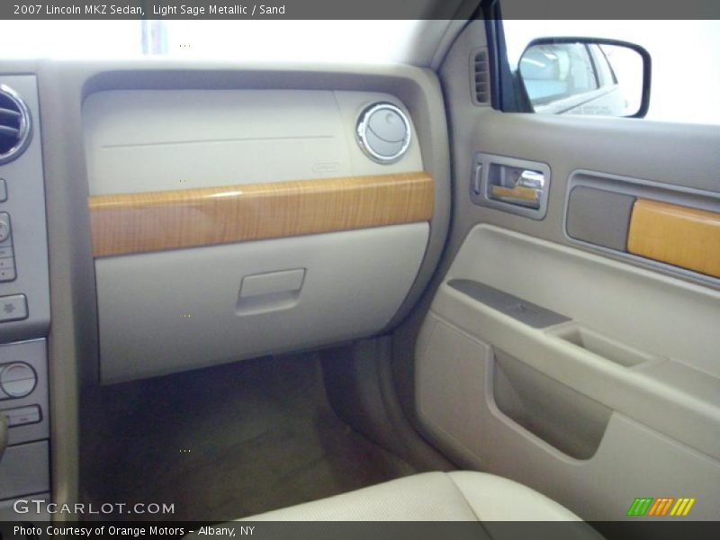 Light Sage Metallic / Sand 2007 Lincoln MKZ Sedan