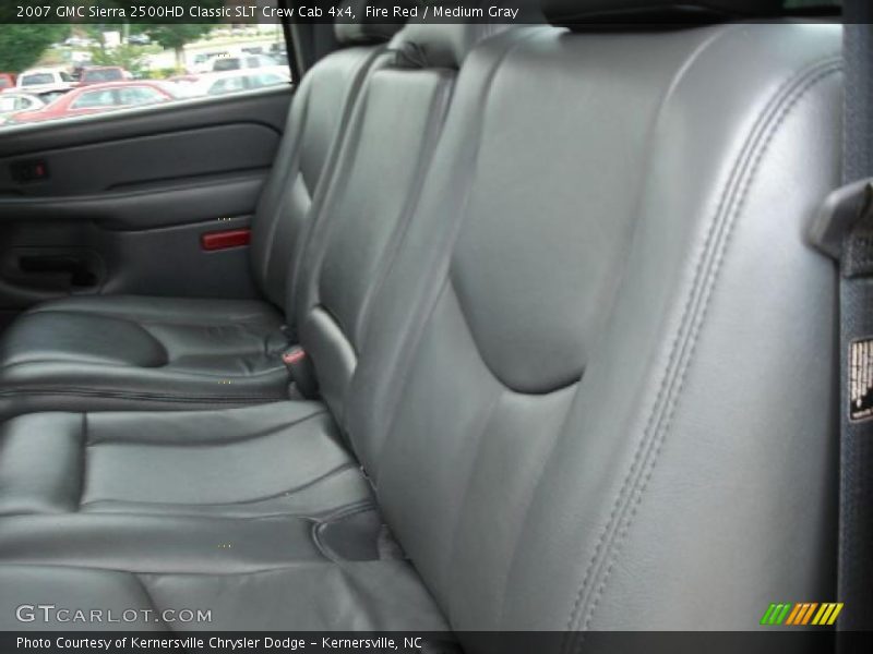 Fire Red / Medium Gray 2007 GMC Sierra 2500HD Classic SLT Crew Cab 4x4