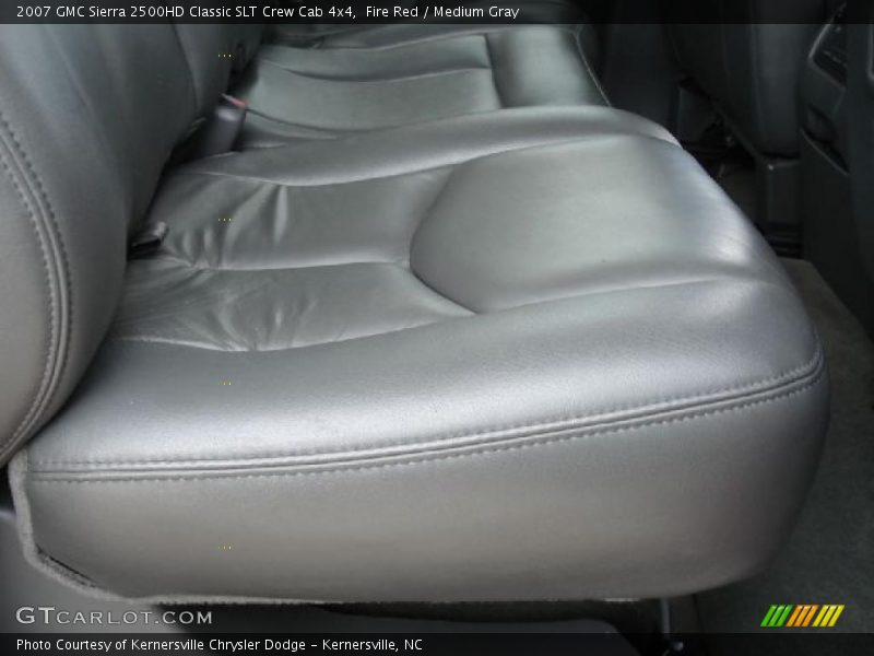 Fire Red / Medium Gray 2007 GMC Sierra 2500HD Classic SLT Crew Cab 4x4