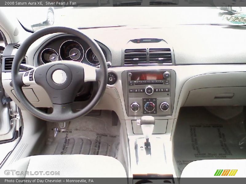Silver Pearl / Tan 2008 Saturn Aura XE