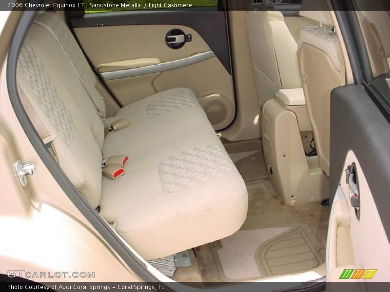 Sandstone Metallic / Light Cashmere 2006 Chevrolet Equinox LT
